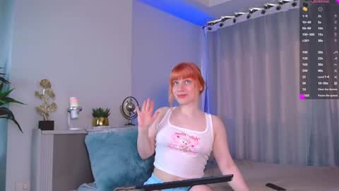 Snapshot of anisiya_glow chatting on June 2026 01:47:02 AM Anisiya online show from June 2026 01:47:02 AM