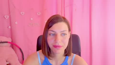 Snapshot of aniskyy chatting on May 2026 03:19:02 PM Anni online show from May 2026 03:19:02 PM