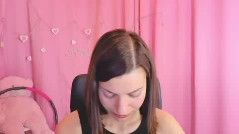 Snapshot of aniskyy chatting on May 2026 02:56:02 PM Anni online show from May 2026 02:56:02 PM