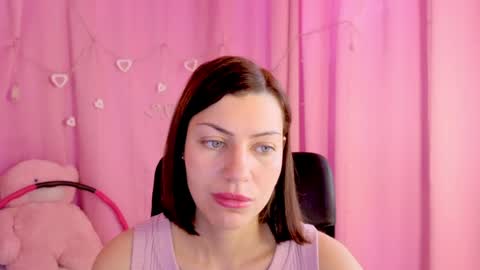Snapshot of aniskyy chatting on May 2026 05:45:02 AM Anni online show from May 2026 05:45:02 AM