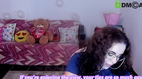 AnissyaX online show from May 2026 02:50:01 AM