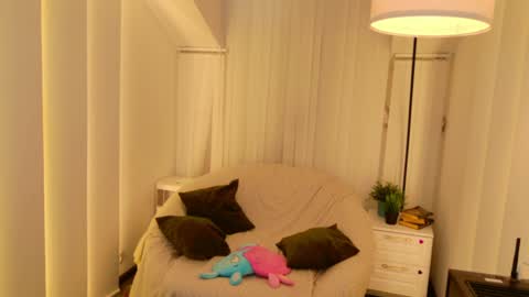 Anita online show from May 2026 05:47:01 AM