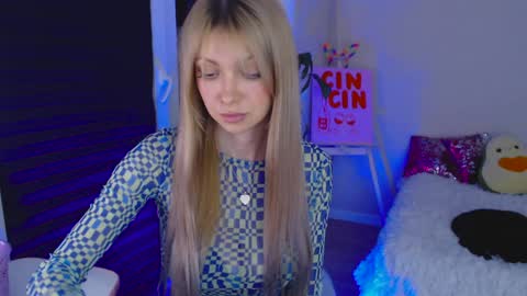 Snapshot of anita_moon_ chatting on April 2026 07:33:02 PM anita_moon_ online show from April 2026 07:33:02 PM