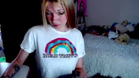 anita_moon_ online show from July 2026 04:39:33 PM