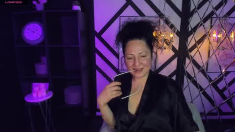 Anita online show from January 2025 09:58:02 PM