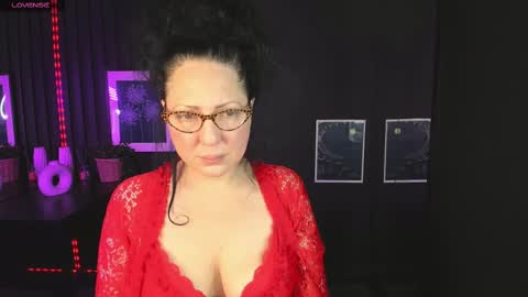 Anita online show from February 2025 01:49:02 PM