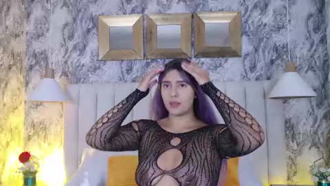 Dania Lpez online show from June 2026 12:09:02 PM