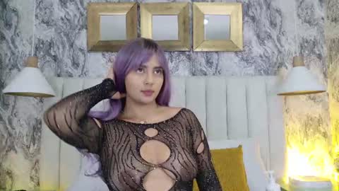 Dania Lpez online show from June 2026 12:37:01 PM