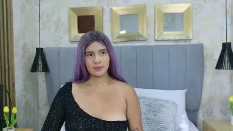 Dania Lpez online show from July 2026 12:21:02 PM