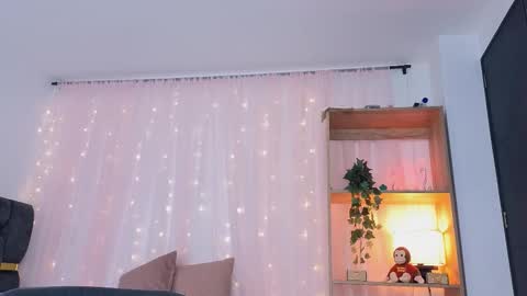 Snapshot of anitaglow chatting on October 2025 02:58:02 PM anitaglow online show from October 2025 02:58:02 PM