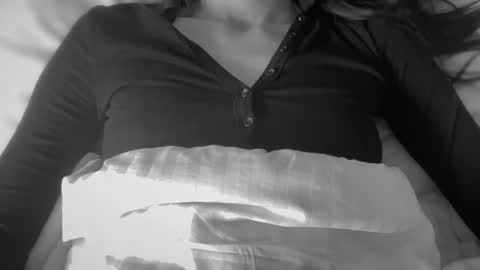 Anje online show from April 2026 04:45:02 PM