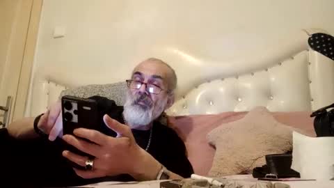 Snapshot of ankaradan1adam chatting on September 2025 06:40:01 AM ankaradan1adam online show from September 2025 06:40:01 AM