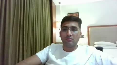 Snapshot of ankur1722 chatting on July 2026 04:35:01 PM Slave looking for Mistress online show from July 2026 04:35:01 PM