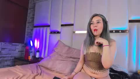 Snapshot of anlleloandangela chatting on November 2025 06:09:02 PM ANGEL AND TEFY online show from November 2025 06:09:02 PM