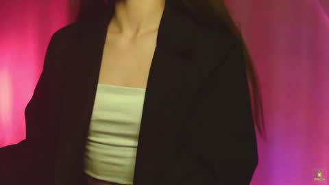 Anna online show from February 2025 02:38:01 PM