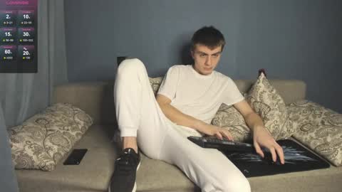 Snapshot of anna_jason chatting on January 2025 04:00:02 PM Fansly Jason sweet ass online show from January 2025 04:00:02 PM