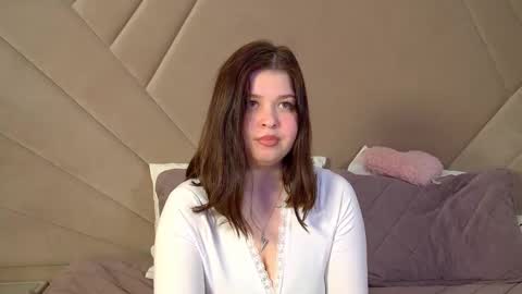 Snapshot of annabanksy chatting on April 2026 04:48:01 AM AnnaBanksy online show from April 2026 04:48:01 AM