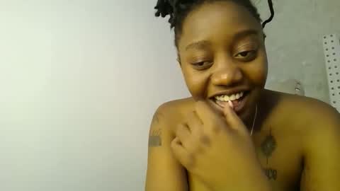 Annabel online show from October 2025 07:47:02 PM