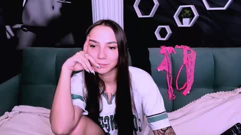 annabishop online show from January 2025 12:04:02 PM