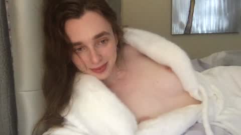 Anna online show from September 2025 10:10:02 PM