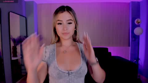 Anna Brooks  online show from January 2025 11:15:01 PM