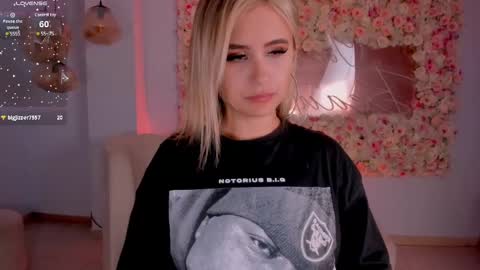 Anna Brooks  online show from March 2025 10:42:01 PM