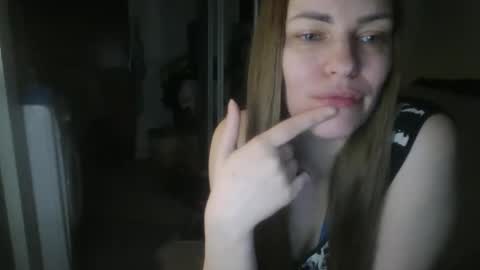 Snapshot of annadiamond1 chatting on May 2026 08:47:02 PM annadiamond1 online show from May 2026 08:47:02 PM