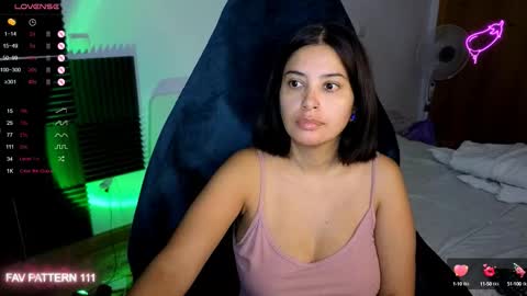 Snapshot of annadolll chatting on October 2025 08:53:02 PM OF twitter annadangerx pornhub online show from October 2025 08:53:02 PM