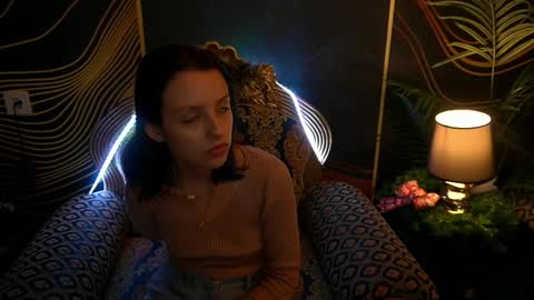 Anna online show from December 2024 11:07:01 AM