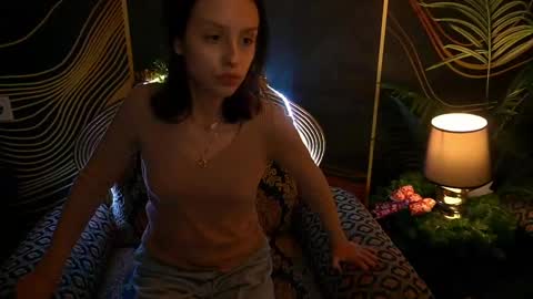 Anna online show from December 2024 02:42:01 PM