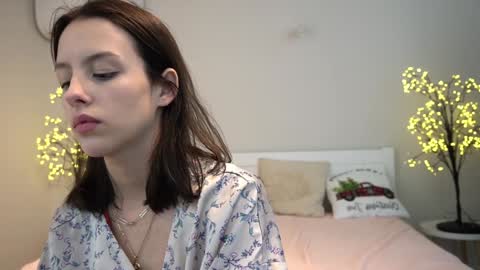 Anna online show from January 2025 12:35:02 AM