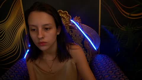 Anna online show from February 2025 03:19:01 AM