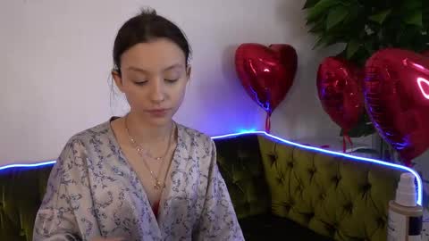 Anna online show from February 2025 07:13:01 AM