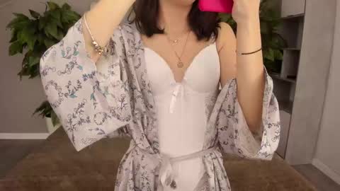 Anna online show from February 2025 10:09:01 PM