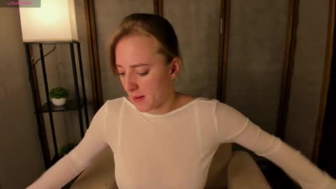 Snapshot of annagrees1 chatting on November 2025 02:56:01 PM annagrees1 online show from November 2025 02:56:01 PM