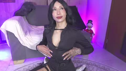Anna online show from May 2026 10:37:01 PM