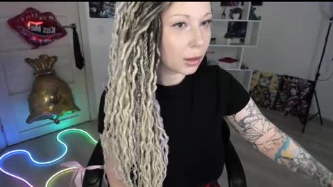 Anna online show from May 2026 01:23:02 AM