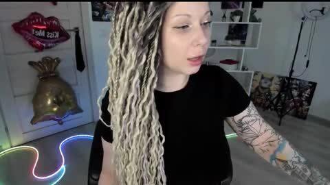 Anna online show from May 2026 03:19:02 PM