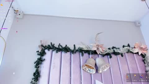 Snapshot of annanoval_10 chatting on November 2025 12:40:01 PM AnnaNoval 10 online show from November 2025 12:40:01 PM