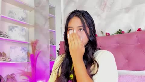 Snapshot of annaqueen_ chatting on October 2025 04:20:02 PM Anna online show from October 2025 04:20:02 PM