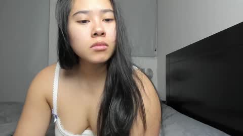 Snapshot of annaxnasty chatting on January 2025 04:50:02 AM Anna online show from January 2025 04:50:02 AM