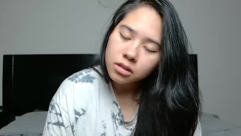 Snapshot of annaxnasty chatting on September 2025 04:12:01 AM Anna online show from September 2025 04:12:01 AM