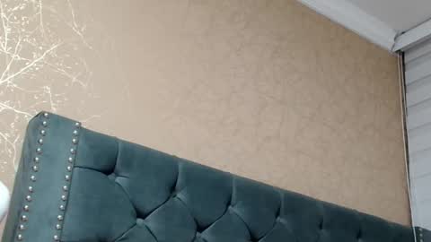       online show from September 2025 12:45:01 AM