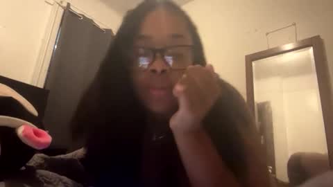 Snapshot of anne_lynn chatting on September 2025 01:51:02 AM anne_lynn online show from September 2025 01:51:02 AM