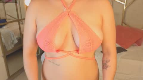 Snapshot of anne_mallow chatting on February 2026 12:24:01 PM Ann online show from February 2026 12:24:01 PM