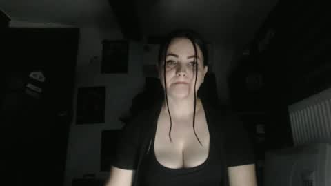 Snapshot of annebellee69 chatting on October 2025 10:33:02 PM annebellee69 online show from October 2025 10:33:02 PM