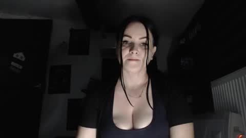 Snapshot of annebellee69 chatting on November 2025 08:43:01 PM annebellee69 online show from November 2025 08:43:01 PM