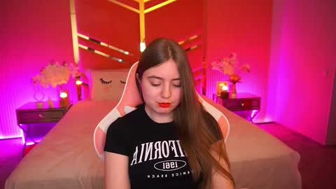 Snapshot of anneeexx chatting on December 2025 03:27:02 PM anneeexx online show from December 2025 03:27:02 PM