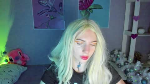 Snapshot of annetenet chatting on December 2024 05:15:01 AM Annet online show from December 2024 05:15:01 AM