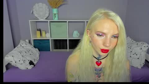 Snapshot of annetenet chatting on February 2025 10:28:01 AM Annet online show from February 2025 10:28:01 AM